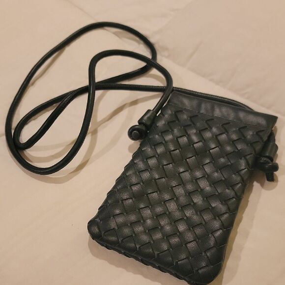 Urban Expressions Handbags - Urban Expressions Dark Green  Woven Crossbody Phone Bag